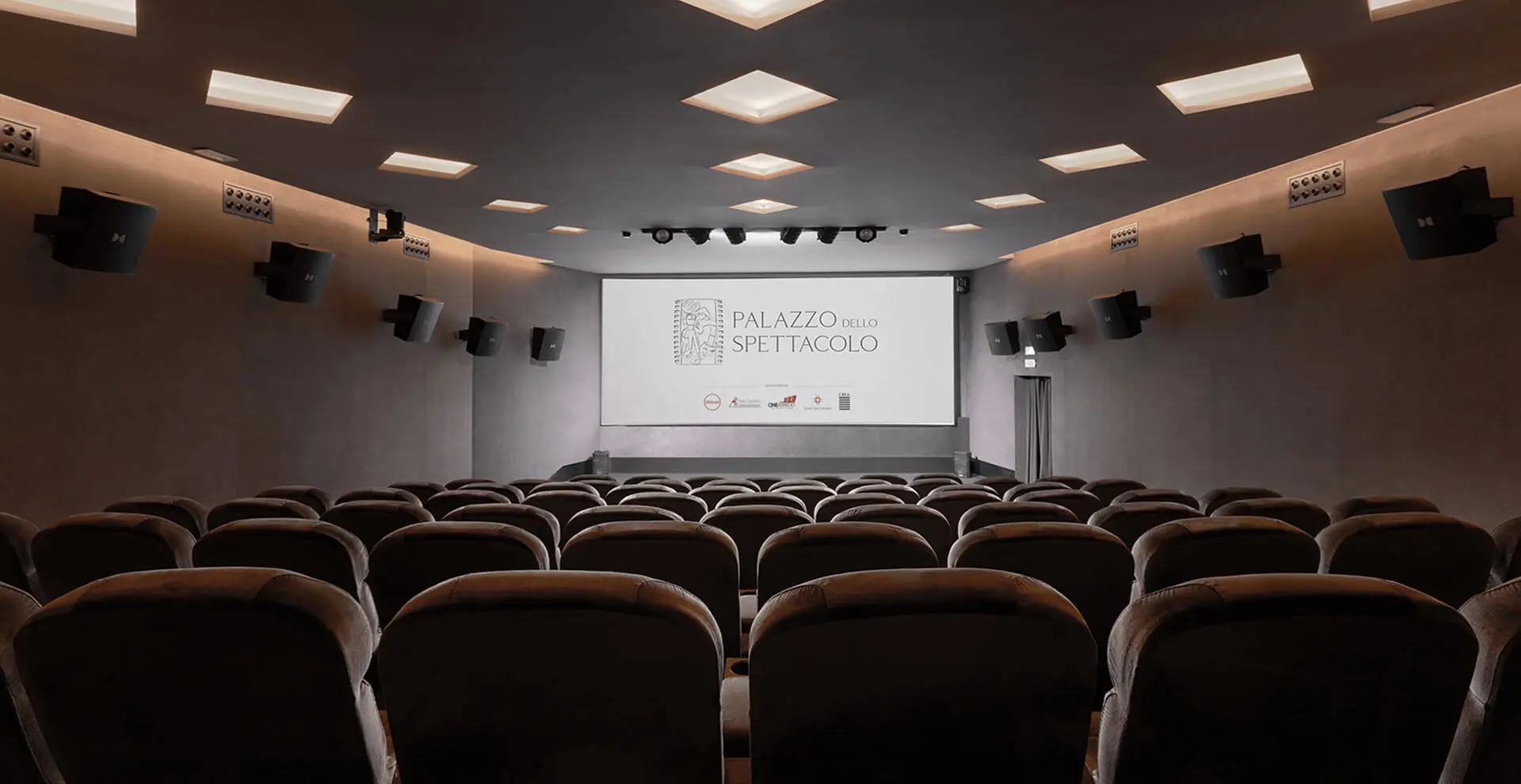 Sala Cinema - platea e schermo