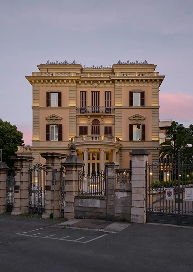 Palazzo dello Spettacolo — facciata storica